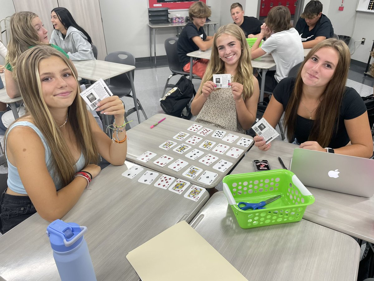 7th Period Algebra 1 Homework Pass winners! First ones to win 31-Derful! <a href="/VoelzJames/">New Palestine High School</a> @MitchanerNPHS <a href="/MooreNPJH/">NPHS Asst. Principal & Girls Varsity 🏀 Coach</a> #wearedragons @SouthernHancock