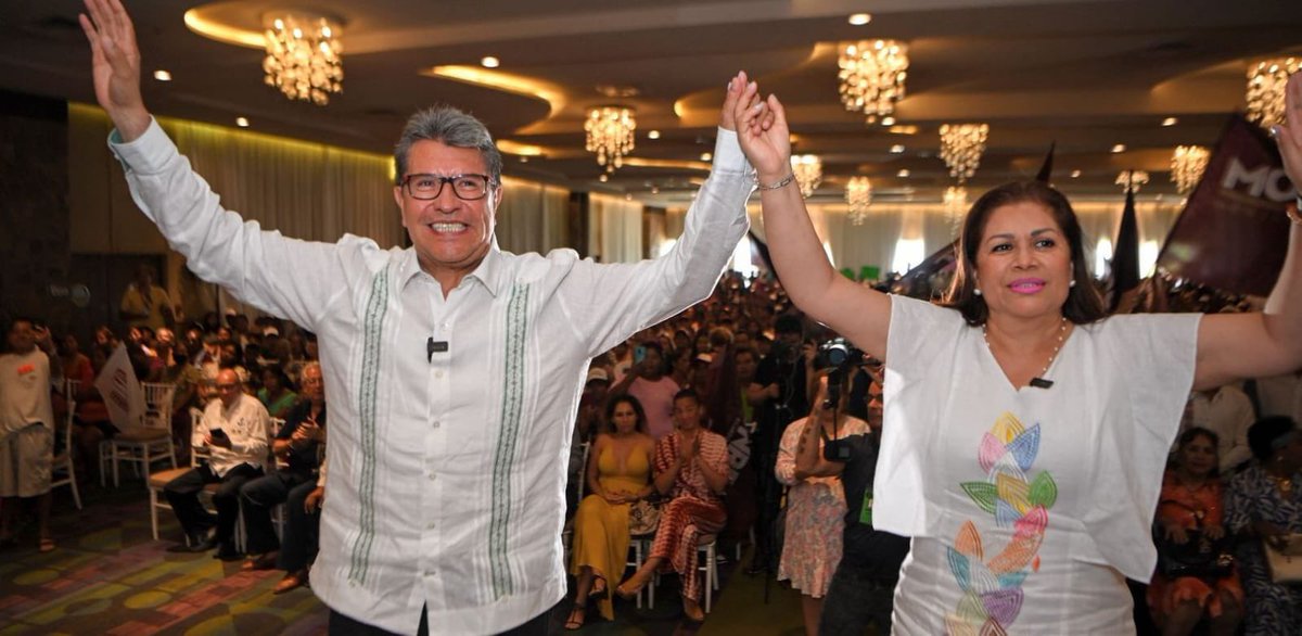RicardoMonrealA's tweet photo. ¡Gracias, Acapulco! Iniciamos las asambleas de hoy: nos vemos en Chilpancingo a las 17:00 horas. https://t.co/s4dI4RCC3S