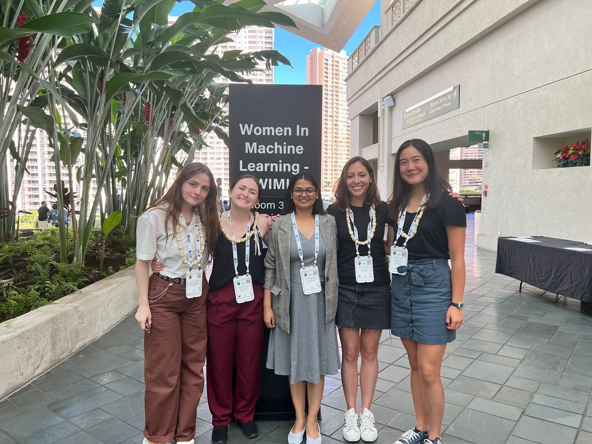 MandanaSamiei's tweet photo. A big thank you to @KrPriyadarshini @GiuliaLuise1 @tifding @steph_milani and Arianna Bunnell for the amazing job organizing WiML un-workshop. Working with you has been an incredible experience, and I am deeply grateful. https://t.co/KSoCGXlrNb