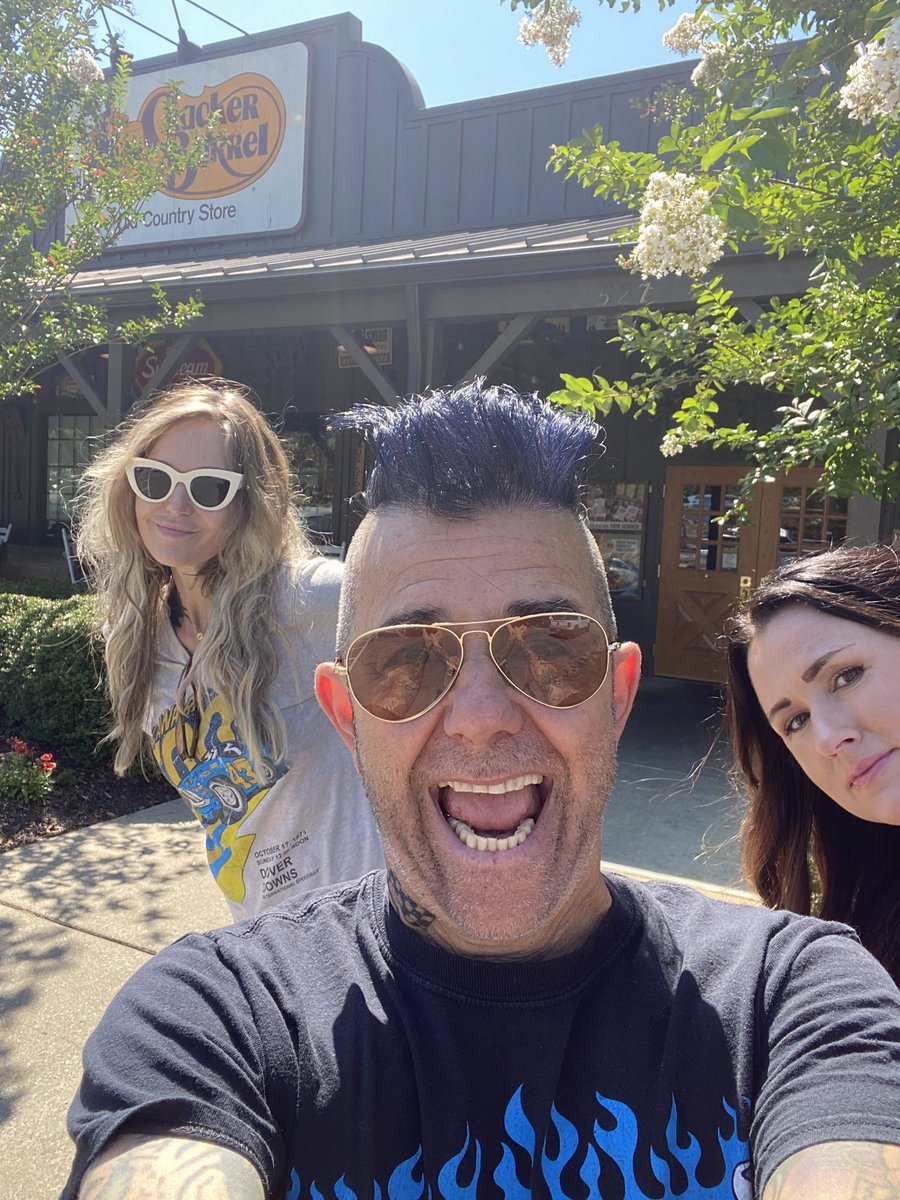 Riki Rachtman tweet media