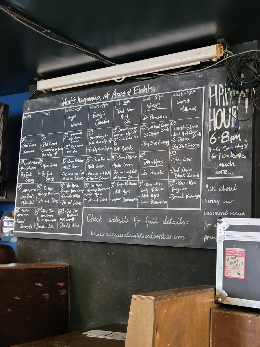 ElaineC_reviews's tweet image. One night @CamdenFringe to review @Aces_Bar for @philgreencomedy going on up to @edfringe and @ErrolMcglashan for #OffComm consideration @OffWestEndCom New venue for me tonight in the world of an #offwestend venue supporter and reviewer #reviewer #theatre #Camden #camdenfringe