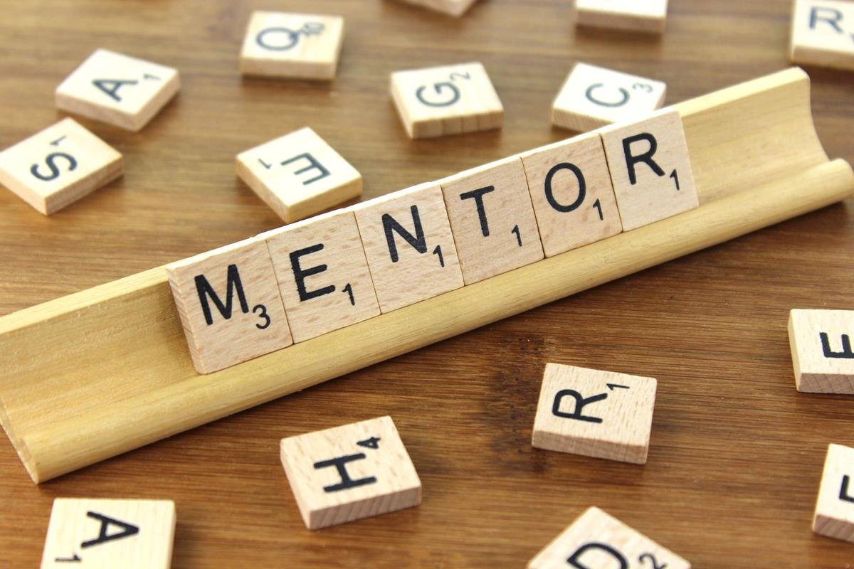 jitcancer's tweet photo. Beginning next week! Applications for the 2024 Class of the #JITC Peer Review Mentorship Program will be collected Aug 8 - Sept 8, 2023. For more information, visit https://t.co/sPgW7KMLow https://t.co/uXDOmP88rO