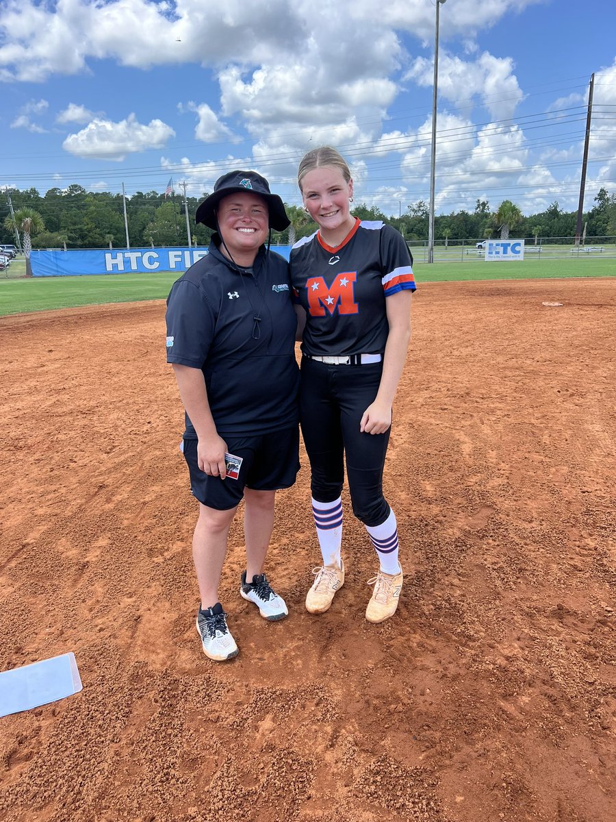 ellaroot4's tweet image. Thank you to @CoastalSoftball for a great camp these past two days! The campus is beautiful and I appreciate all of the feedback! Go Chants!👌🏼🩵 
@coach_kgreen 
@Coach_MGardner 
@amanda_daneker