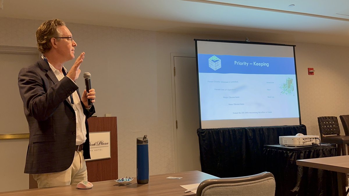 WeAreIntellis's tweet image. 🎤 Steven Warshaw, CEO of Intellis, taking the stage at #CFTA2023 to discuss Planning for Aging Buildings. 🏚️ Let's delve into the risks involved and explore how to address these challenges head-on. hubs.la/Q01ZG4NP0 #WeAreIntellis #BuildingRevitalization #SustainableFuture