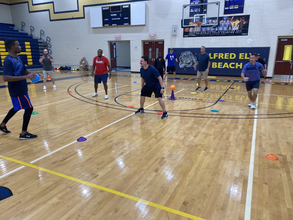 Roy Mitchell tweet media