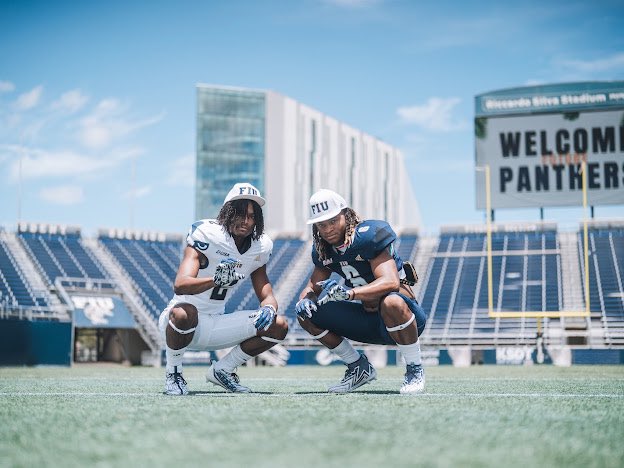 Jacewill14's tweet photo. Had A Blast At FIU 🔵 #PawsUp
@Coach_DVD @CoachMikeMac @Cam_DiFede @HBFATHLETES https://t.co/MymJwEJtf5
