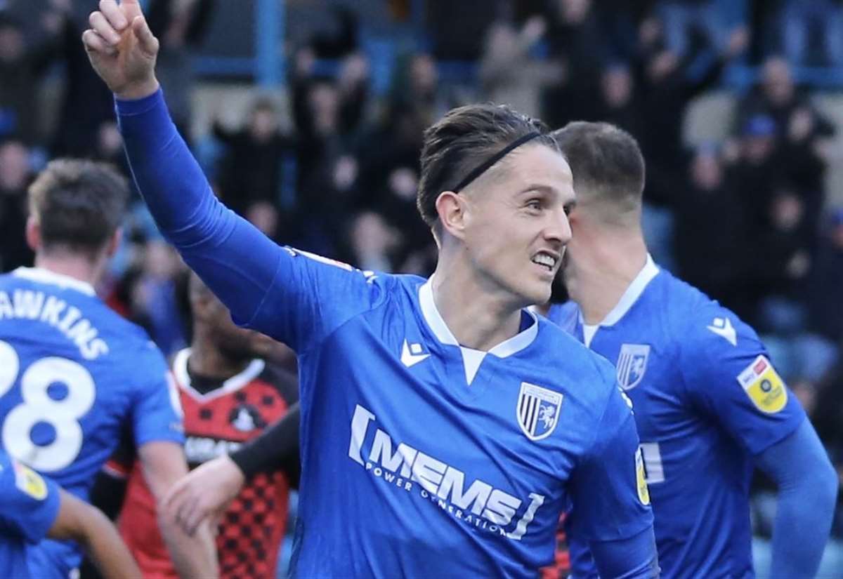 Only_Gills's tweet image. Tom Nicholls has scored 14 headed goals in 434 appearances, equating to 1 headed goal per 31 games.

So, at some point this season, all of us who back the Nicholls header will be throwing limbs..........

#Gills