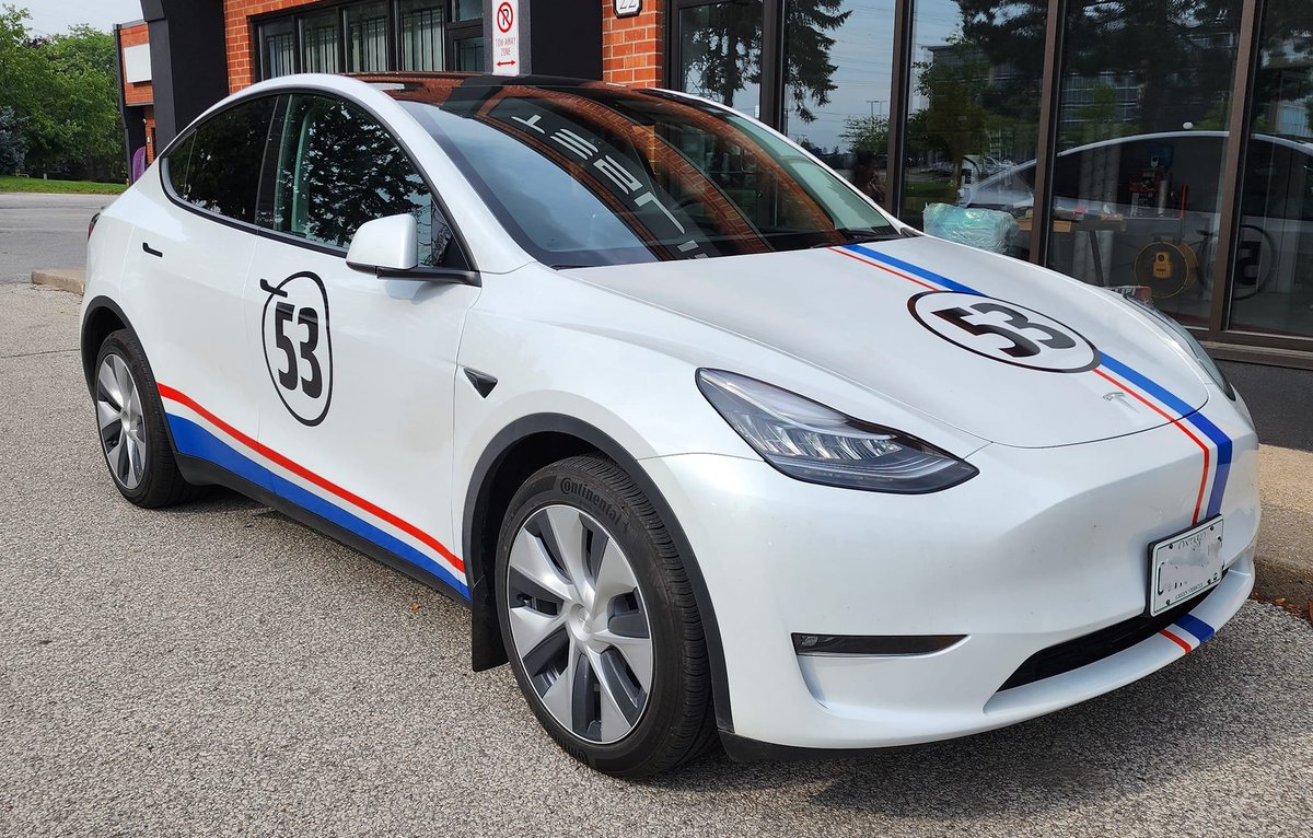 Drive Tesla 🇨🇦 tweet media