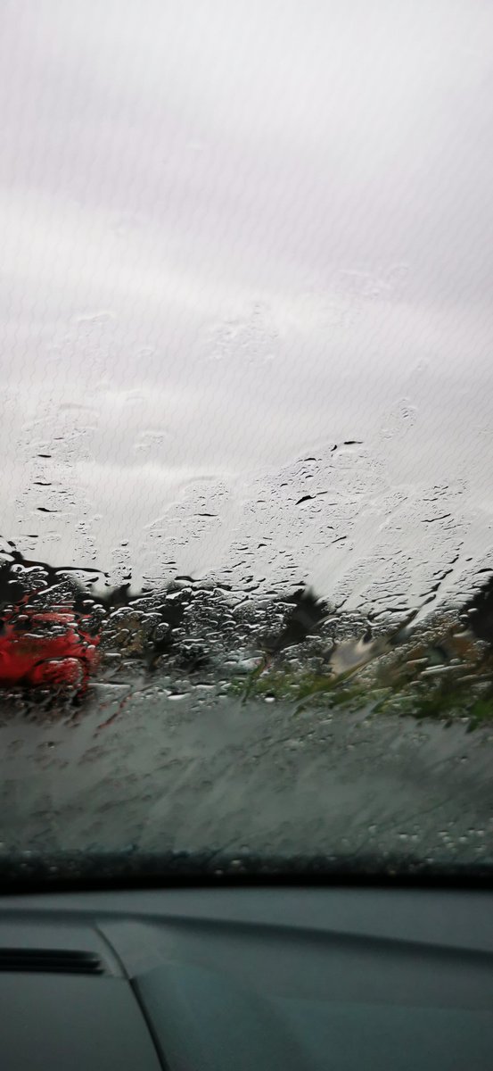 banjo2109's tweet photo. Oh what a surprise....... It's raining again 🌧️🌧️☔#shitsummer https://t.co/P7trVwaX3D