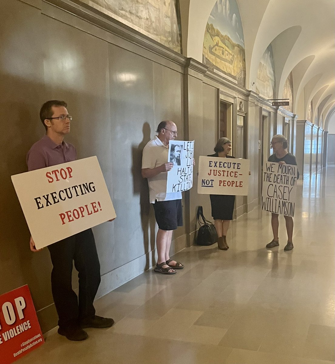 MADPMO's tweet photo. It is #KillingTuesday MADP and supporters stand outside the Governors office asking for #ClemencyForJohnny. If the state murders #JohnnyJohndon tonight it will be the fourth state murder in 2023 and the 9th execution since Parson has been in office. https://t.co/1fstdu8v2T