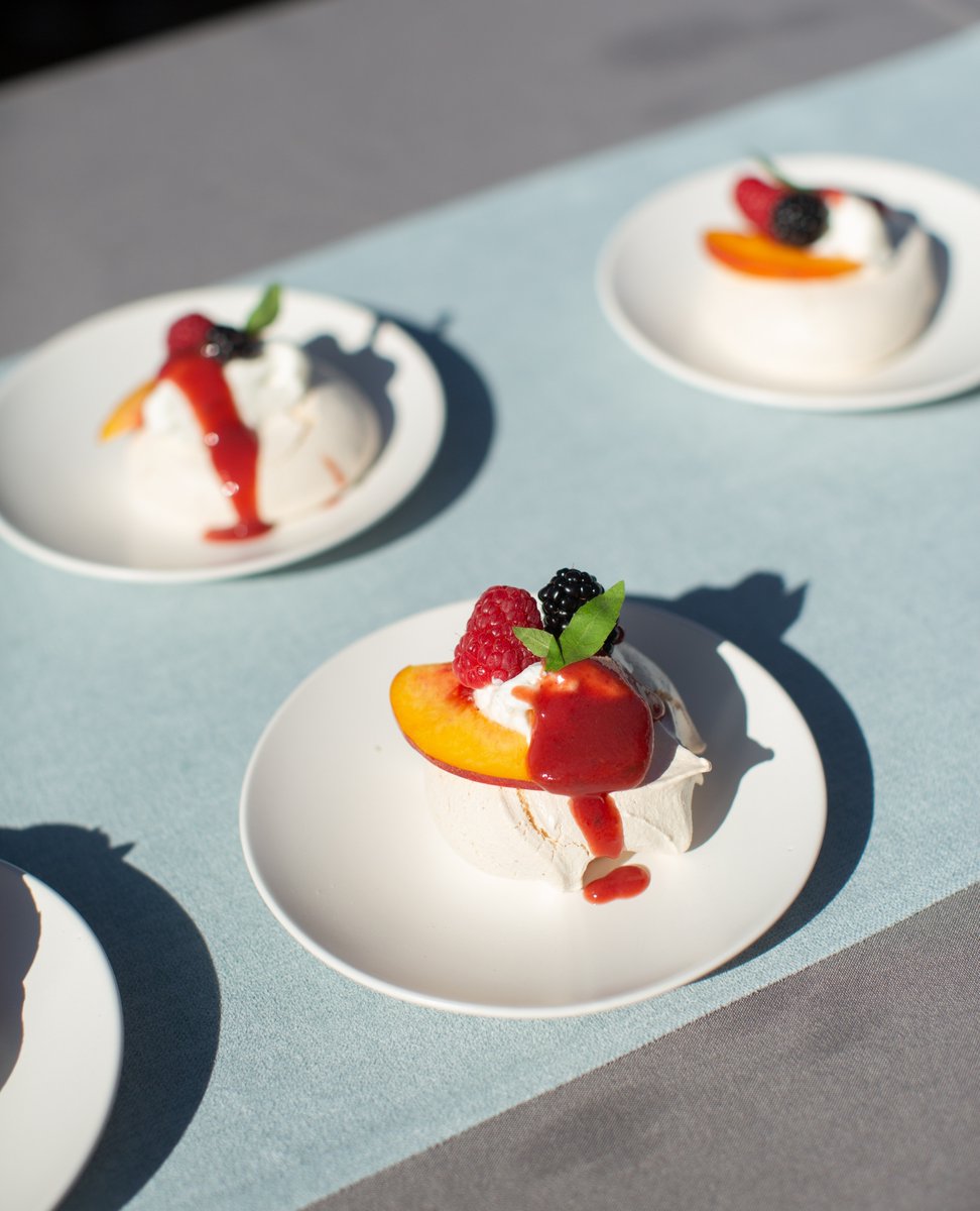 Just Fare tweet media