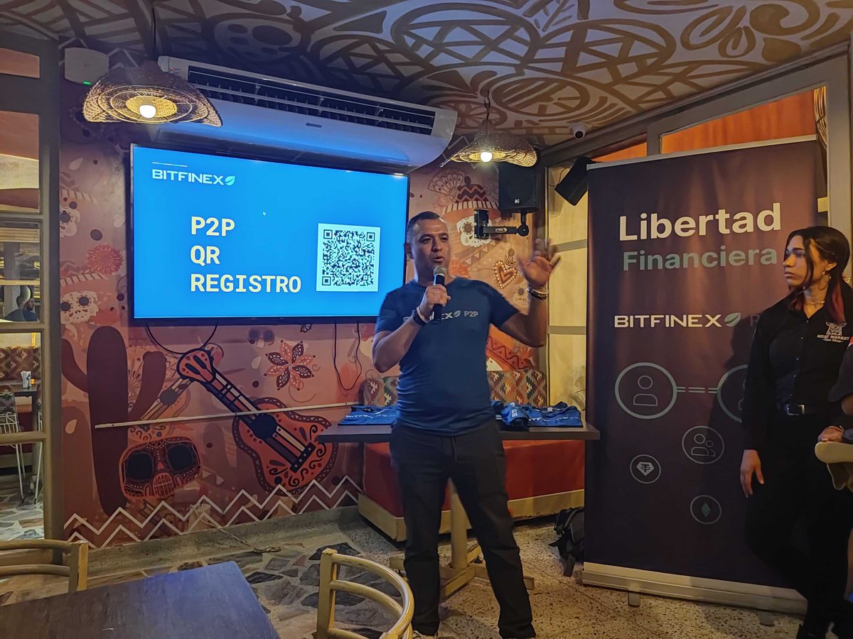 BitfinexSpanish's tweet photo. ¡Qué día tan electrizante fue en Cúcuta, Colombia! 🎉

Hoy nos encontramos con traders P2P y discutimos cómo crypto ofrece libertad financiera! 🚀

¡Estén atentos para la próxima parada en nuestro recorrido por LATAM! ¡Hasta la próxima! 🔥 https://t.co/c1NwHxfDre