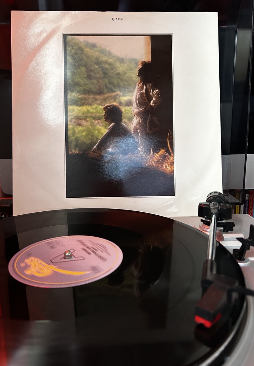 BootedGay71's tweet photo. #NowPlaying
#WHAM #EverythingSheWants
🇬🇧 12" Vinyl 1984
#EverythingSheWants #Remix
#LastChristmas #PuddingMix
#GeorgeMichael #AndrewRidgeley #MakeItBig #TheFinal https://t.co/fi1mDfN9bd