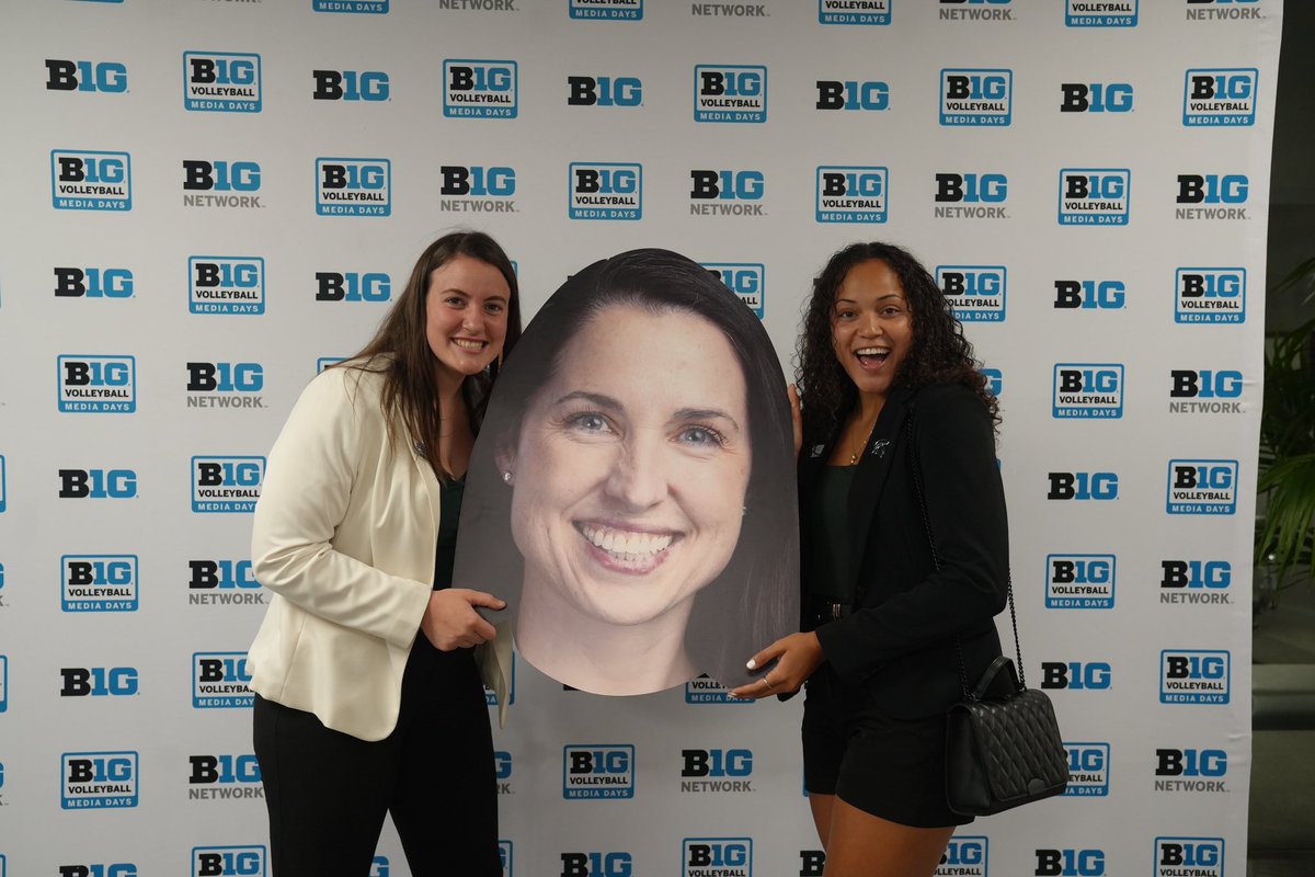 📸 from B1G Media Day 

#GoGreen | #B1GFirstServe