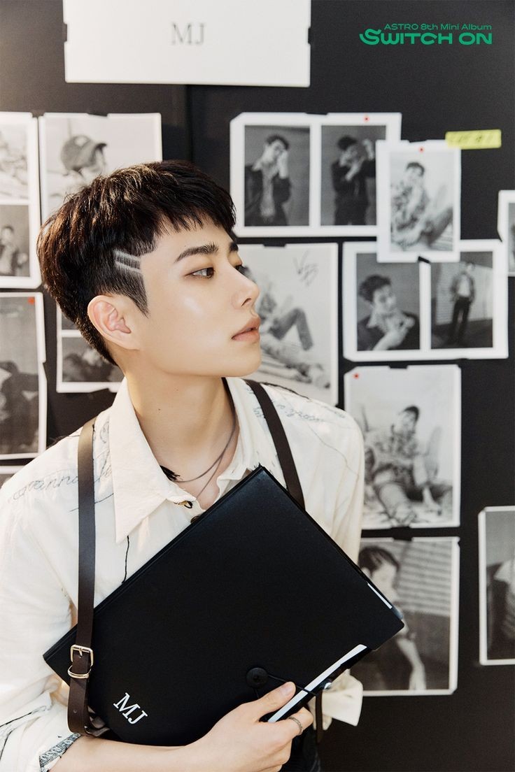 foreverwithmj's tweet photo. 🦊🧡
2 YEARS WITH #SWITCH_ON💡
Two years with #After_Midnight
🔗https://t.co/KYCglefw3H
🔗https://t.co/BxAqZuc9Rk
Two years with #Sunset_Sky
🔗https://t.co/rrJwWo0QN4
🔗https://t.co/vTlBjowBba
#ASTRO #아스트로 #MJ #엠제이 @offclASTRO https://t.co/PPPFMnXQcI