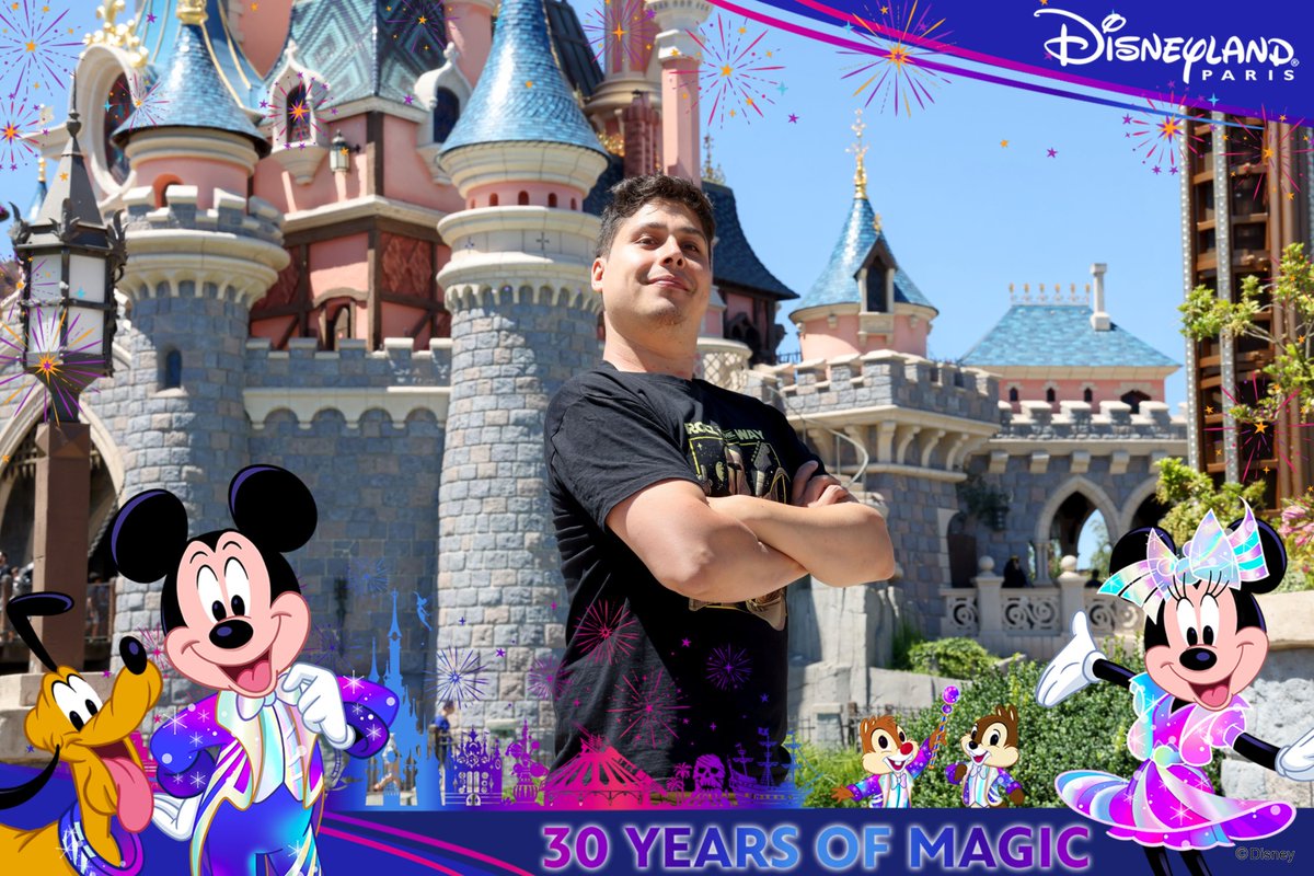 PerezJoseAlb's tweet photo. Pues... les traigo un nuevo logro que hemos hecho en pareja.

Dehy y yo nos hemos convertido en Disney Travel Agents (DTA), eso quiere decir que podemos ofrecerte paquetes a cualquier destino Disney con nuestro acompañamiento como experto (y facilidades de pago) https://t.co/A8SipZ9H1g