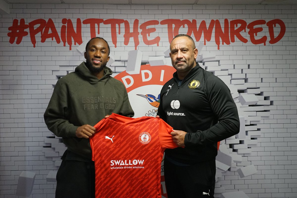 ✍️ 𝗔𝗝 𝗦𝗶𝗴𝗻𝘀 𝗢𝗻 We're extremely excited to welcome attacking midfielder AJ George to Redditch United. The Antiguan international brings plenty of pedigree. Welcome to The Reds, AJ 🔴 Read more including Matt Clarke's thoughts 👇 rufcofficial.co.uk/news/new-signi…