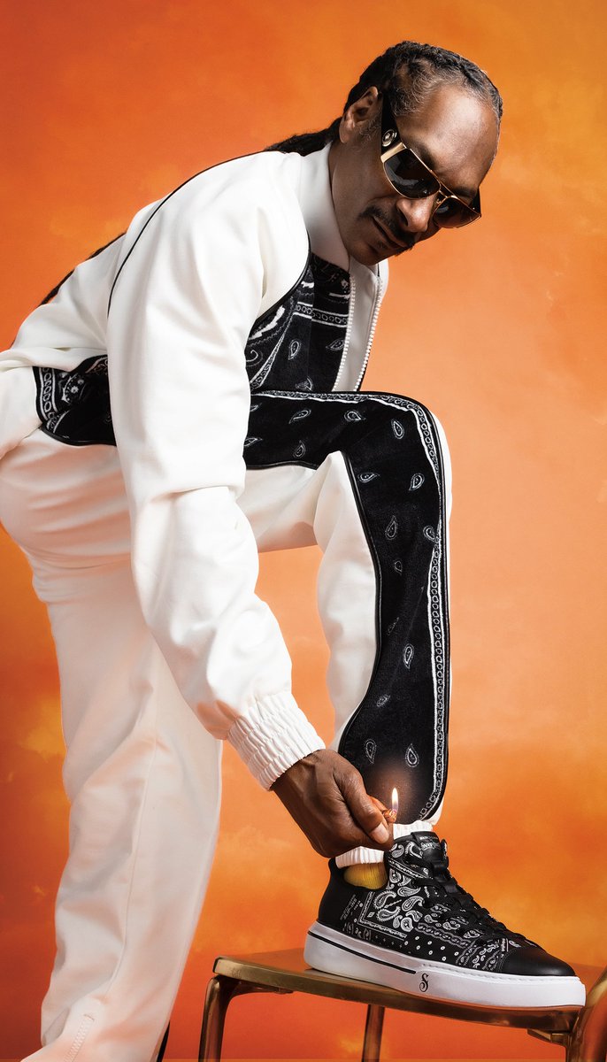 yellowleafco's tweet photo. @SnoopDogg Drops His First Collection With @SkechersUSA: ‘These Shoes Are for Everyone’ https://t.co/1wjngsnVjU via @billboard https://t.co/3IDIDsOACn