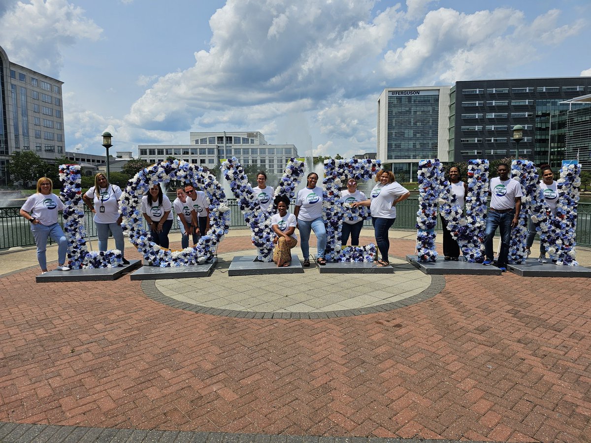 JamRuffin's tweet photo. I spent the day with some wonderful leaders. We're ready to Activate so we can Educate our Panthers! True Leadership Matters! 💙💚
@NNPSLeads 
@PassageMS https://t.co/fQ6SfL8YaZ