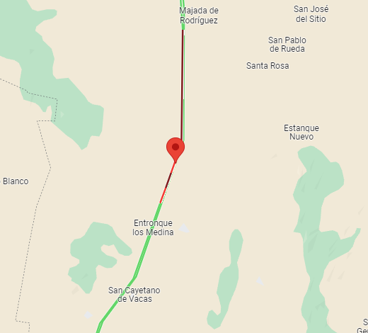 MonitoreoAzz's tweet photo. Buen día! me apoyan en revisar cual es el motivo del trafico detenido en la Carr 57 Matehuala - Monterrey, Santa Rita, N.L. km 54 @GN_Carreteras @CAPUFE https://t.co/4iNvicm2Pw
