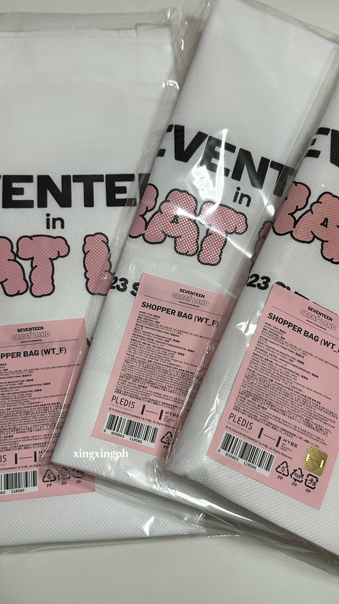 xingxingph's tweet photo. WTS / LFB Seventeen Caratland 2023 Merch

💰Bongbongee Smart Tok - 970 PHP
💰Shopper Bag - 370 PHP

📅 4 days reservation

✨onhand and ready to ship
✨please DM to reserve
 #x2phonhands https://t.co/GVh3nX4OWb