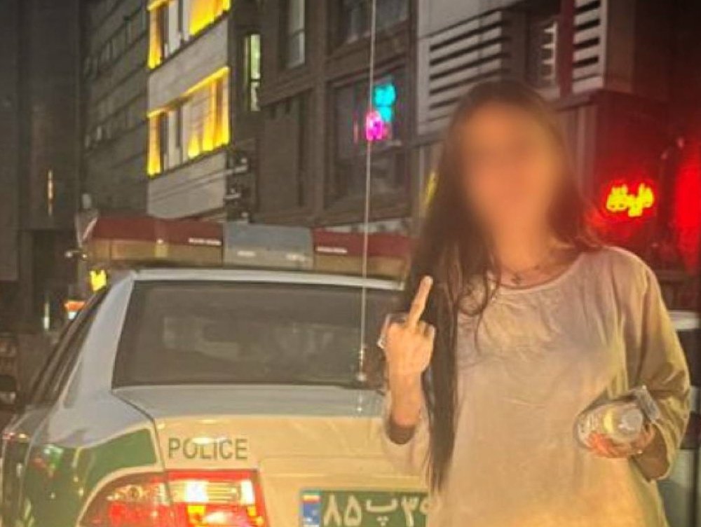 تصویب لایحه حجاب و عفاف؟
اوکی اینم جواب دخترا...
#مهسا_امینی