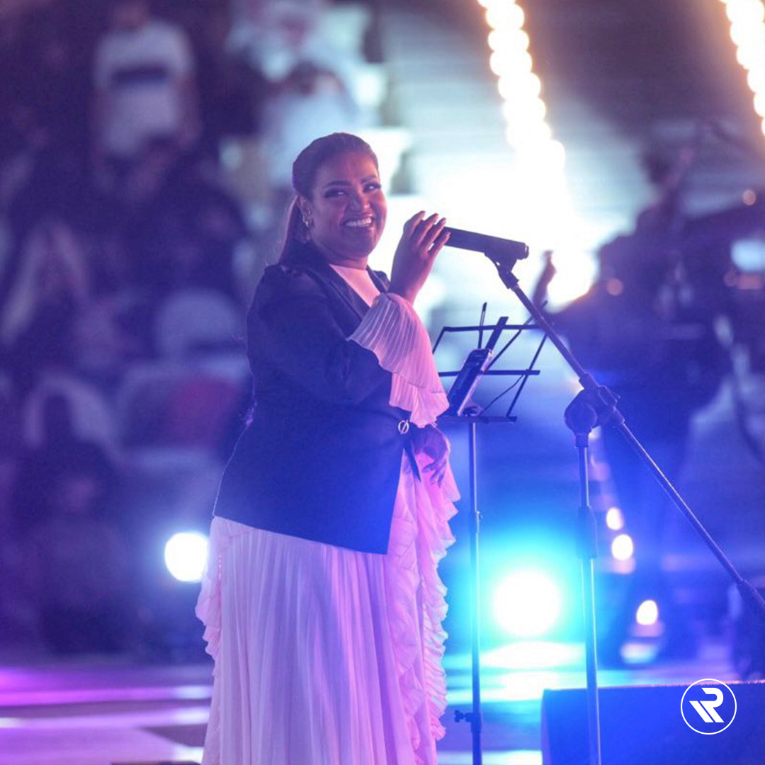 PlatinumRecords's tweet photo. أداء همس فكري الساحر في مهرجان صيف الباحة 😍🪄🎊
#همس_فكري
#تناساني
#سعودي_ايدول
#بلاتينوم_ريكوردز
#HamsFekri
#Tenasani
#SaudiIdol
#PlatinumRecords
@hamsfekri https://t.co/nBLb8F4gla