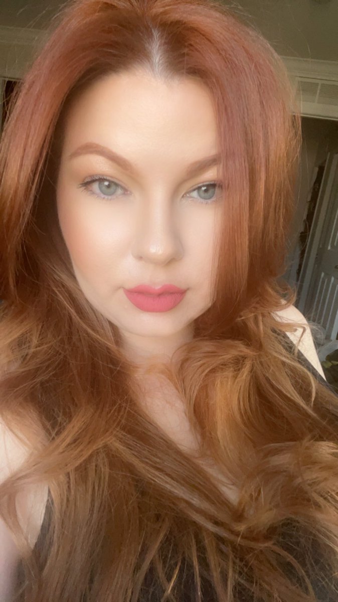 Goddessbreaa23's tweet photo. Alright paypigs it’s taco Tuesday I’m in the mood for margaritas and tacos 🥰 https://t.co/ErkZswxGOH