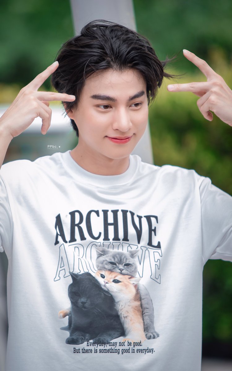 เสื้อน้องกลัฟคือน้อง3ตัวนี้แน่เลย น่ารักทั้งน้องแมวทั้งคนใส่เลย🤗

Cr. เจ้าของภาพ
#HomeFairXGulf
#GulfKanawut
#กลัฟคณาวุฒิ
<a href="/gulfkanawut/">gulfkanawut</a>