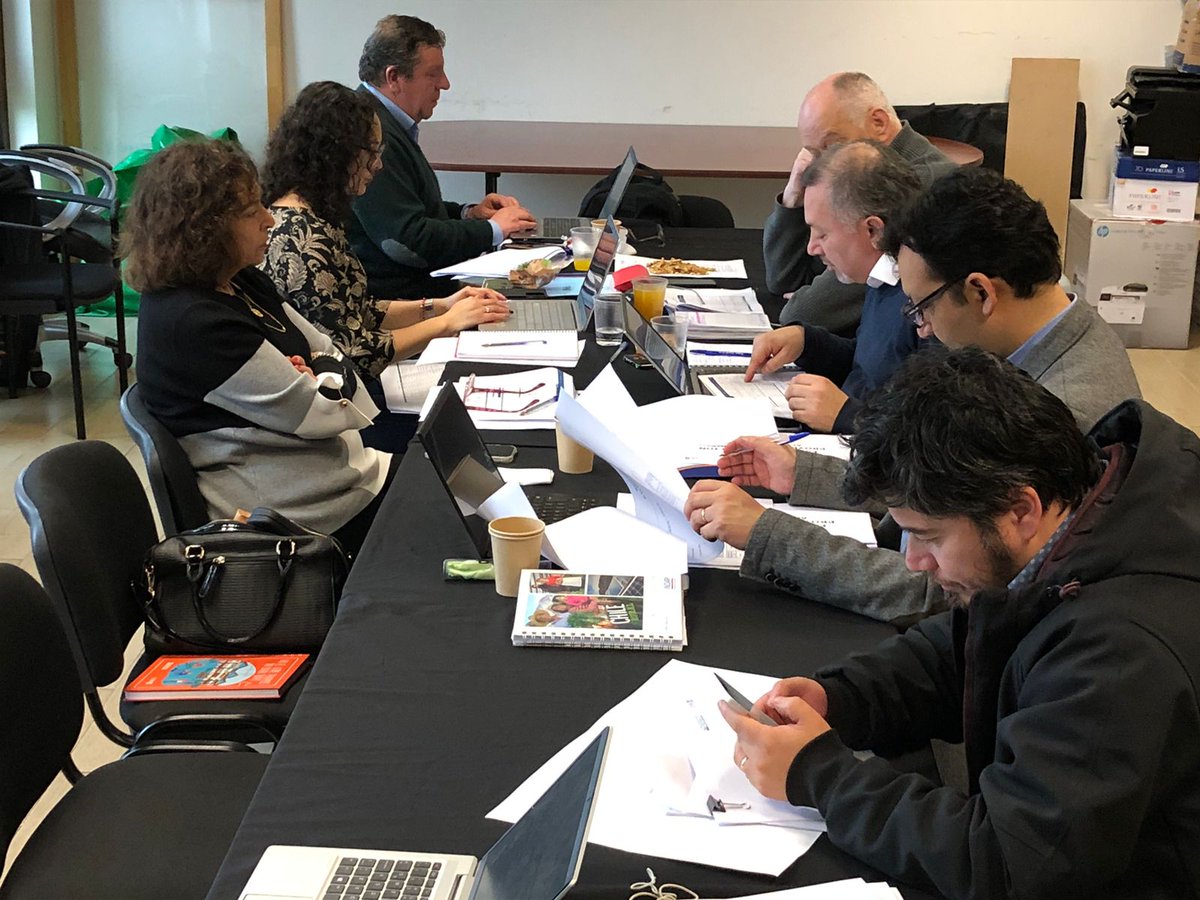 La Comisión de Hacienda del #CORELosLagos ya trabaja en #Maullin evaluando el estado de la ejecución Presupuestaria FNDR #RegiodeLosLagos; los avances de los convenios mandatos de los proyectos Presupuesto 2023; y la información respecto del estado de transferencias del FNDR.