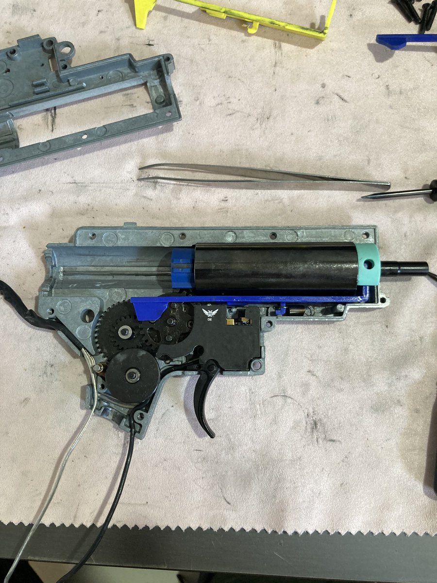 AirsoftDaiki's tweet photo. DSG組みました。
#DoubleEagle
#電動ガン
#apc556 https://t.co/lxJSH8KQug