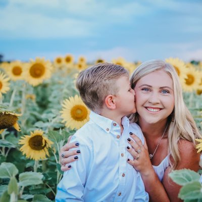 kmorphew23's tweet photo. #NewProfilePic https://t.co/gJdHTMo0BT