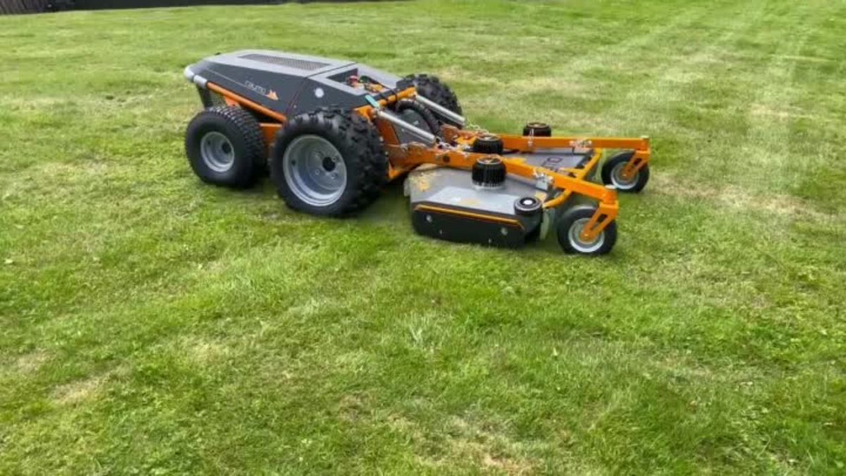 GammiesG's tweet photo. The #Raymo remote-controlled mower on demo.
This mower is ideal for professionals who need to mow
inclines or operate near roads, improving both safety
and efficiency.
@IsekiUk
Get in touch today to book a demo!
https://t.co/Sy6XRjj7Qe https://t.co/zJb1bAlD0c