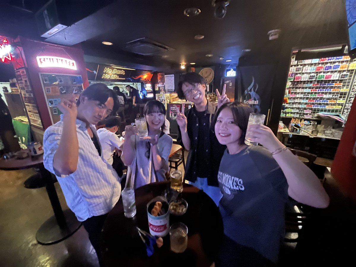 tk_inorder's tweet photo. 7月から組織編成があり
さらに近い距離で新卒メンバーと
仕事を進めることに🔥

新体制で1ヶ月。
毎日目が回ってたなあと思い返しつつ
日々の労いと、
シンプルにもっとみんなを知りたい！
そんな思いでご飯会🍖

みんないい顔してんなあ😎

まだまだ走ります💨

#23卒 
#24卒とつながりたい https://t.co/m1U6m14l9L