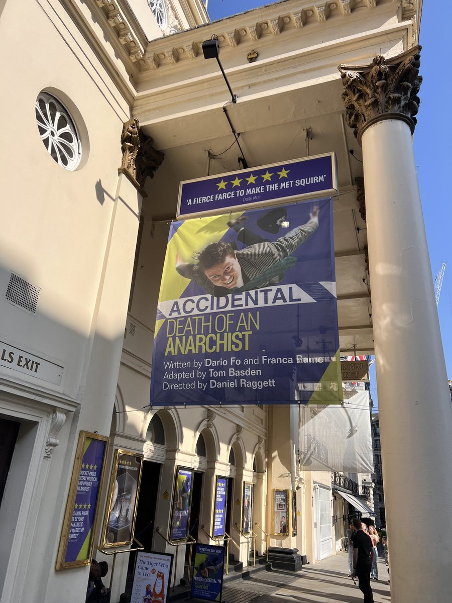 J_Boylan's tweet image. Totally forgot / just never got round to it - but I’ve been doing this with a really lovely bunch and tonight I make my West End debut. Quite surreal, around this time I’d normally be doing a tech for a weird Edinburgh show but hey, swing and roundabouts