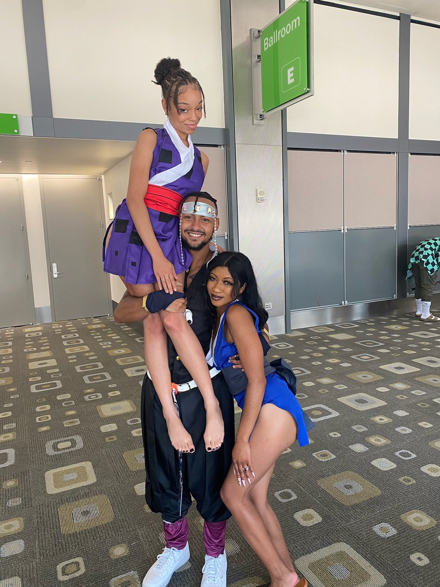 delacruzing12's tweet photo. The Flashiest 🥷 at #Dreamcon2023 #DreamCon https://t.co/UFixEuoQ2p