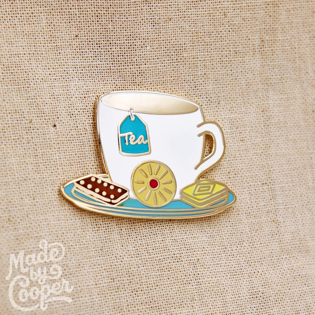madebycooper's tweet image. Is there anything more Yorkshire than tea and biscuits?

As a proud Yorkshire-based small business we&apos;d like to wish everyone a happy Yorkshire day!

#PinGame #EnamelPins #Yorkshire Day