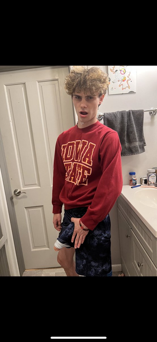 Rt when you notice it and I’ll call you and show you it😈 #fitness