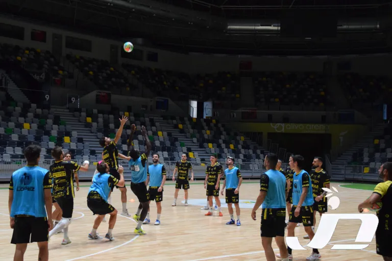 JAÉN DEPORTIVA tweet media