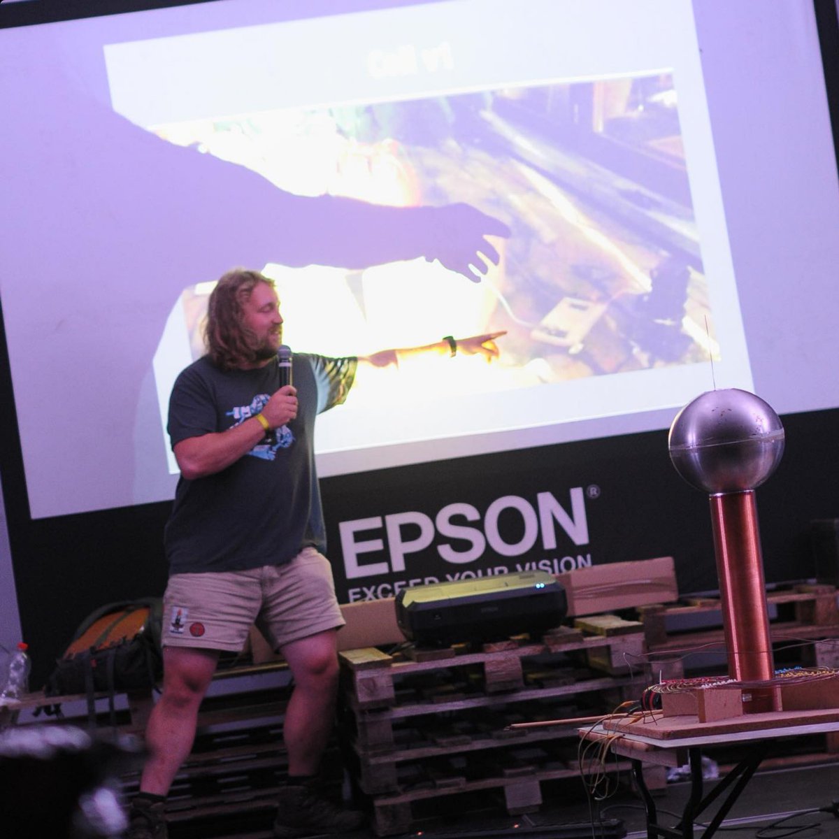 BornHax's tweet photo. While we have already announced that the program is ready, we do have room for more talks, lightning talks, meetups, music events, and workshops!
Please submit #BornHack content via the website at https://t.co/0mdtab2aUF https://t.co/gSCUAE2q2e