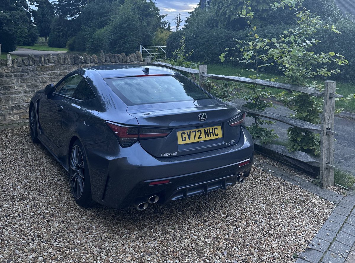 This thing is starting to feel rather long in the tooth, but it’s impossible not to be drawn in by its sonorous 5.0 V8. It even returned 35.1mpg on my two hour commute. As a used buy …