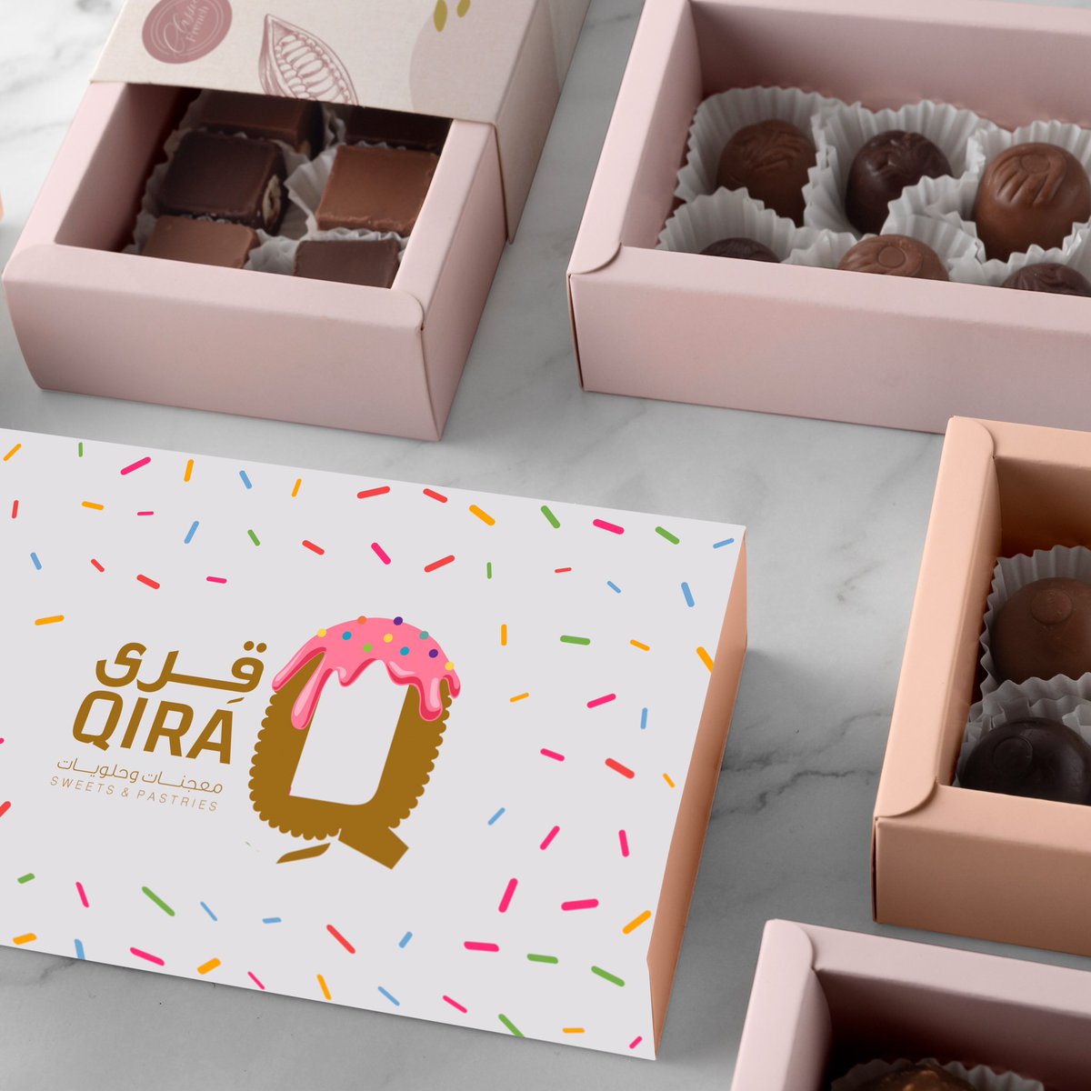 naseeb4design's tweet photo. شعار قِرى للمعجنات والحلويات | QIRA
•
•
#تصميم #تصاميم #شعارات #هوية #شعار #الالستريتور #فوتوشوب #هوية #سويتات #حلويات #معجنات #creative_design #design #designing #logos #photoshop #illustrator https://t.co/Em8r1vzORh