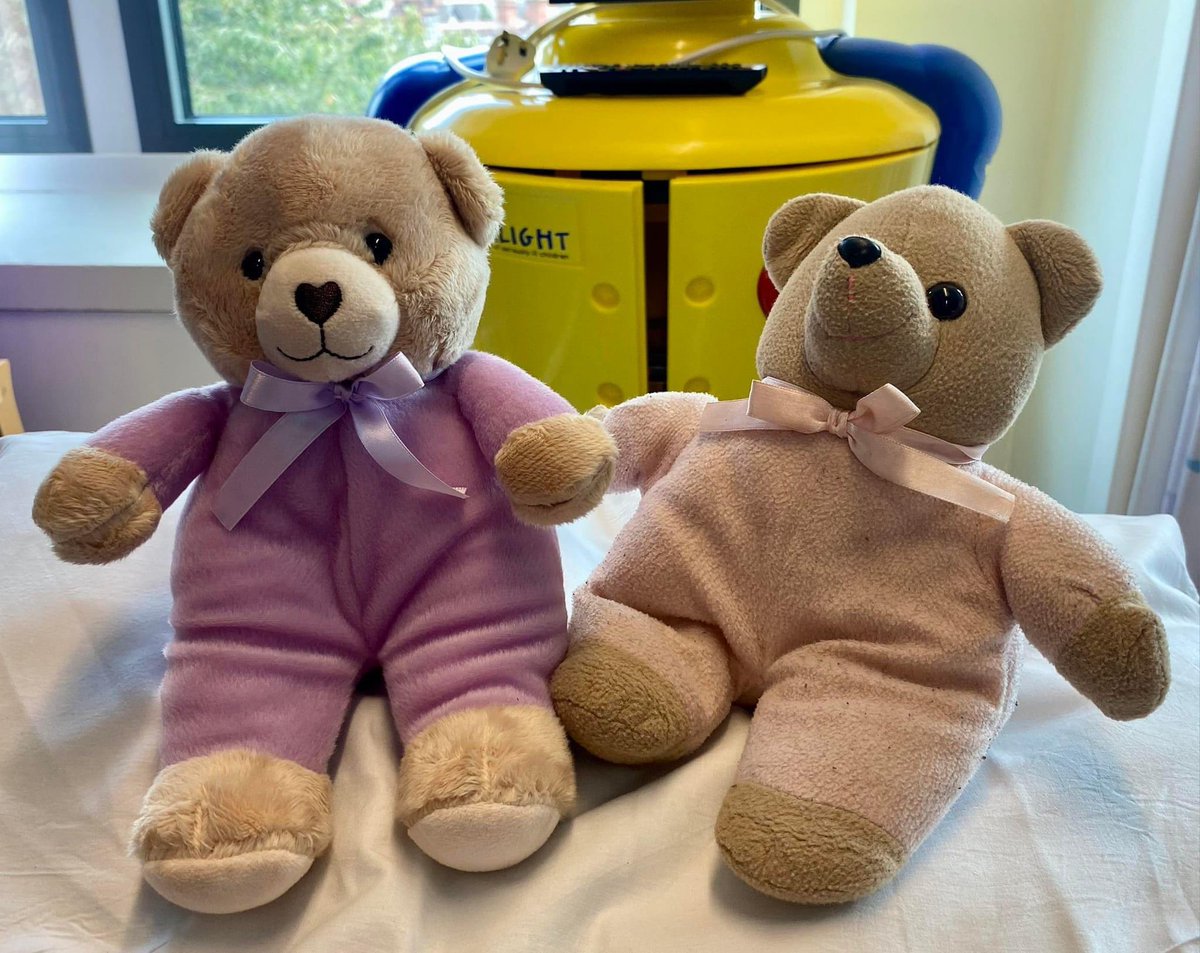 Thank you for sending us this pic and message. They are very much appreciated ❤️
"At Darlington children’s ward we have had a teenage patient in today. She arrived on our ward with her TLC teddy. Patient states it is one of her favourite teddies”. <a href="/Masonic_Charity/">Masonic Charitable Foundation</a> <a href="/tlc_durham/">Duncan Maw</a>