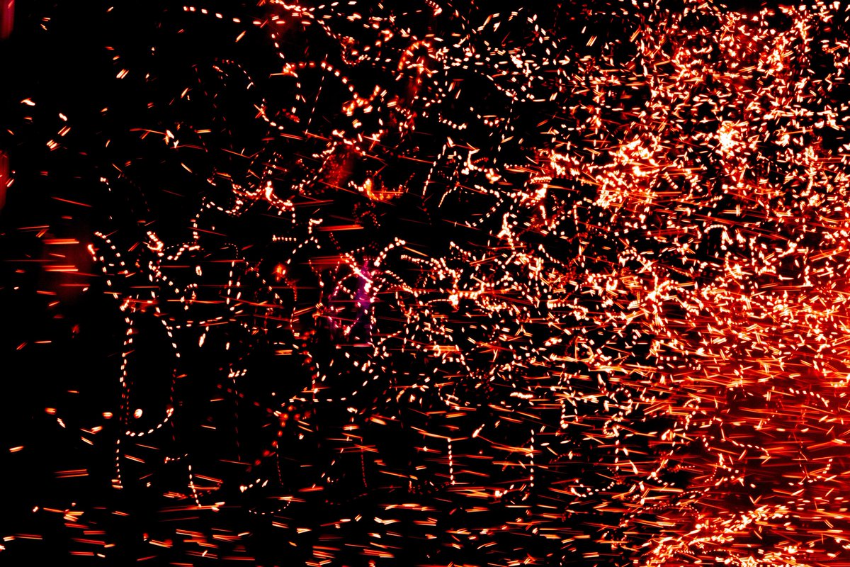 🔴👯‍♀️Party collection👯‍♀️🔴
I don't dance alone. I dance with a light that is sign of freedom for me. And the light show me the way
Green paradise :
5/5
5 $txz
Red fire:
5/5
4.99 $txz
Violet dream:
5/5
5 $txz
Blue hell:
10/10
2.5 $txz
🖇objkt.com/collection/KT1…
#theamirradmehr #NFT