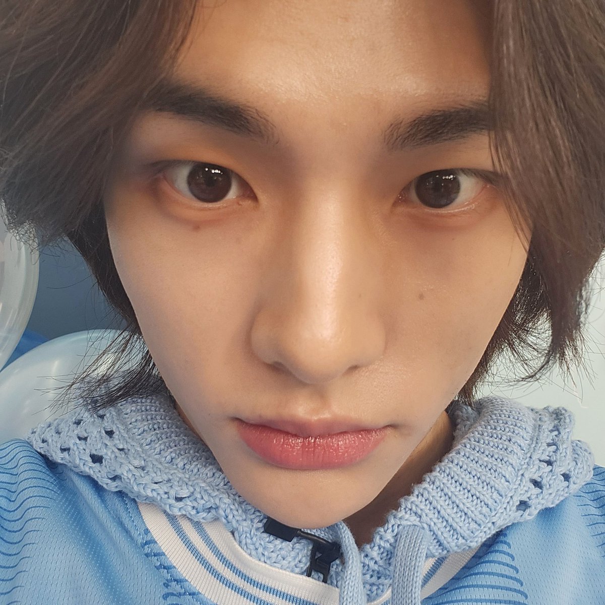 hyunjinpost's tweet photo. 💭 update https://t.co/IaNnDTxPc8