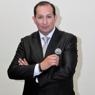 ElDatoEcua's tweet photo. #Urgente ¡CANDIDATO A ASAMBLEÍSTA POR TUNGURAHUA ES DENUNCIADO POR AGREDIR A SU PAREJA!

El candidato a asambleísta por Tungurahua por la Lista 1,  Ramiro Vela es acusado de GOLPEAR  a su pareja.

Es inadmisible que un individuo señalado por agredir a su pareja aspire a representar a los ecuatorianos en la Asamblea. El respeto hacia los derechos humanos son principios fundamentales que todo candidato debe demostrar.