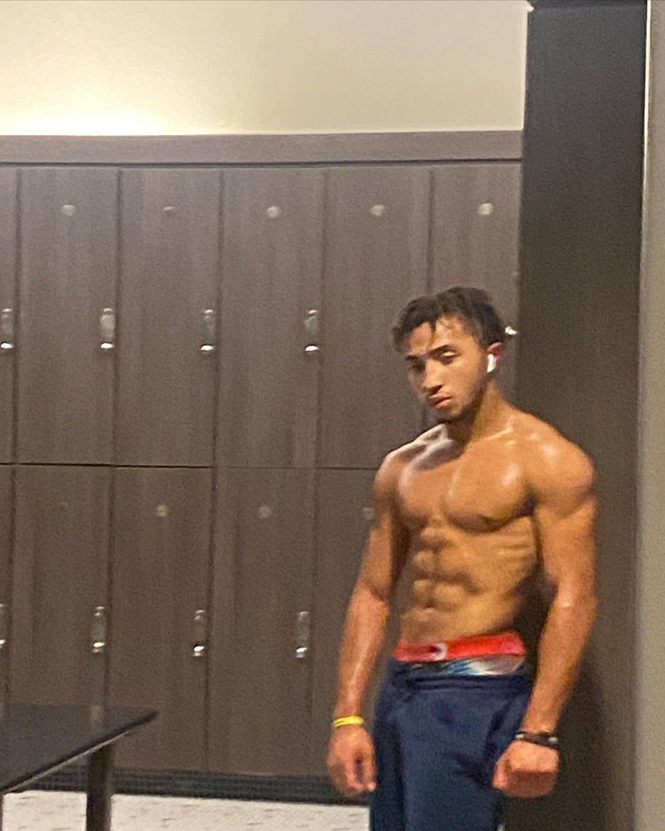 Amire Tucker tweet media