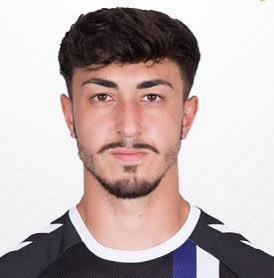 jesuisduna's tweet photo. ⚽️🧤💜Álex Herrero el otro portero del #CDGuada también pertenece a Sub23 con 22 años y jugó la pasada temporada con el equipo morado siete partidos ha inicio de temporada del que se empató dos, se ganó otros dos y se perdieron cuatro.
Y en los tres últimos también fue el arquero titular, destacando el último partido de liga donde el #CDGuada por 0-6 al #CDDonBenito fuera de casa.
Esta es su tercera temporada vistiendo la camiseta del conjunto alcarreño.