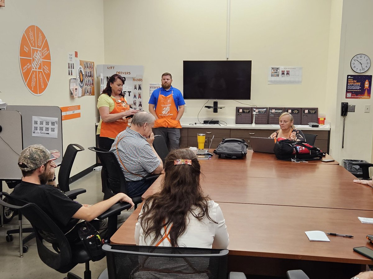 julie wolfe tweet media