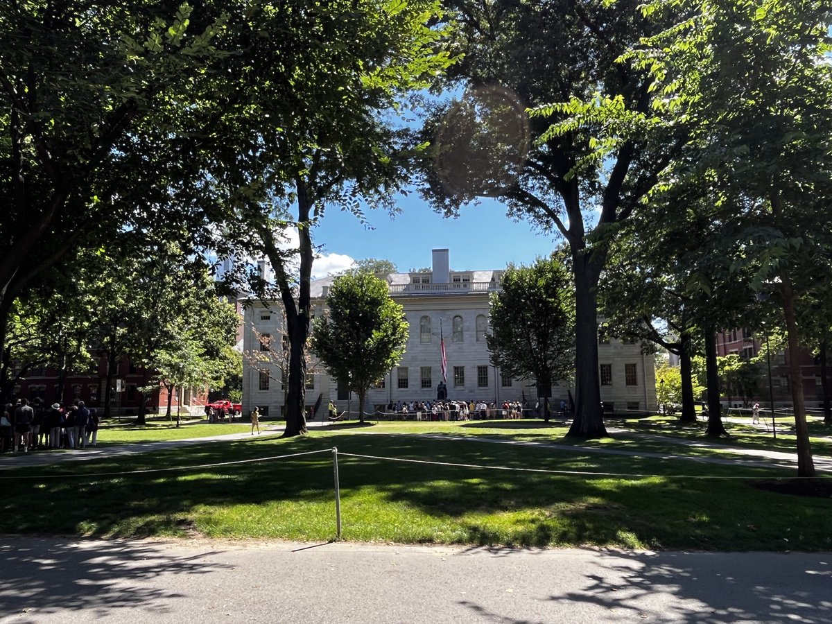 HSCinkpen's tweet photo. Back at Harvard and seriously considering applying to do a masters degree here… https://t.co/cKyIbxzZey